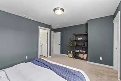 2547 NE Purcell Boulevard, Bend, OR 97701 - Photo 15