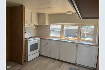 6100 S Highway 97 #UNIT 5, Redmond, OR 97756 - Photo 13