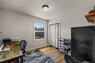 1036 SW 13th St, Redmond, OR 97756 - Photo 17
