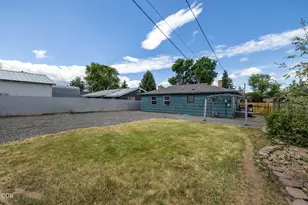 1036 SW 13th St, Redmond, OR 97756 - Photo 29