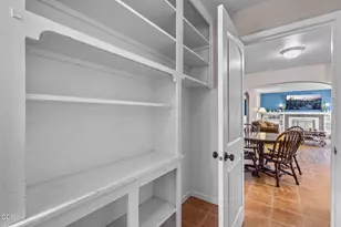 1036 SW 13th St, Redmond, OR 97756 - Photo 13
