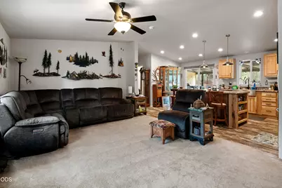11980 Burlwood Road, La Pine, OR 97739 - Photo 9
