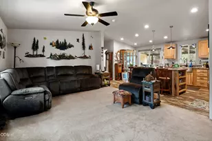 11980 Burlwood Rd, La Pine, OR 97739 - Photo 9