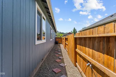 2130 SE Kayleigh Way, Grants Pass, OR 97526 - Photo 27