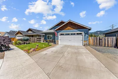 2130 SE Kayleigh Way, Grants Pass, OR 97526 - Photo 29