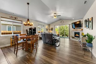 2130 SE Kayleigh Way, Grants Pass, OR 97526 - Photo 13
