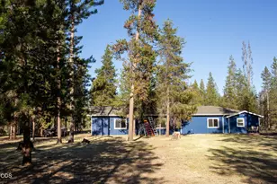 52505 Pine Dr, La Pine, OR 97739 - Photo 9