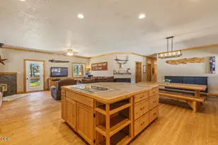 23125 Sprague River Rd, Sprague River, OR 97639 - Photo 17