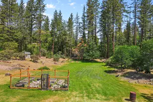 5900 Upper Applegate Rd, Jacksonville, OR 97530 - Photo 39