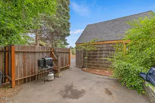 1527 Pacific Terrace, Klamath Falls, OR 97601 - Photo 13