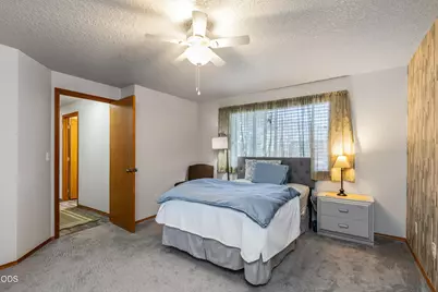 990 SE 2nd Street, Prineville, OR 97754 - Photo 9