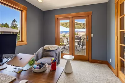 425 Merrill Circle, Ashland, OR 97520 - Photo 23