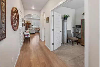16512 Pine Creek Drive, La Pine, OR 97739 - Photo 9