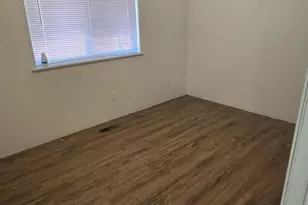 728 SW I St, Grants Pass, OR 97526 - Photo 17