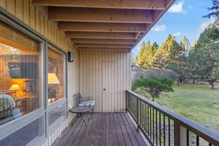 19717 SW Mount Bachelor Dr, Bend, OR 97702 - Photo 9