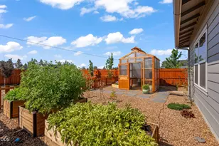 4898 SW Zenith Ave, Redmond, OR 97756 - Photo 35