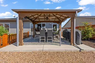4898 SW Zenith Ave, Redmond, OR 97756 - Photo 31
