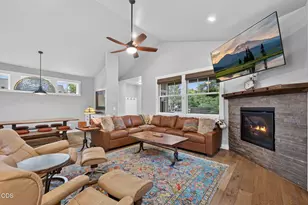 301 S Pine St, Sisters, OR 97759 - Photo 7