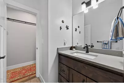 301 S Pine Street, Sisters, OR 97759 - Photo 27