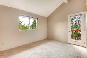 19432 Kemple Dr, Bend, OR 97702 - Photo 13