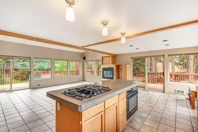 19432 Kemple Drive, Bend, OR 97702 - Photo 11