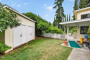 70 Fair Oaks Dr, Medford, OR 97504 - Photo 29