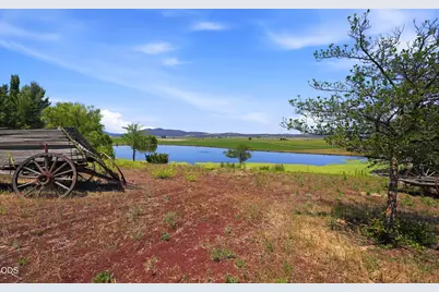 24624 Schaupp Road, Klamath Falls, OR 97603 - Photo 43