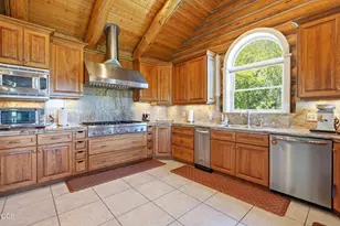 24624 Schaupp Rd, Klamath Falls, OR 97603 - Photo 19