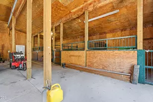24624 Schaupp Rd, Klamath Falls, OR 97603 - Photo 37