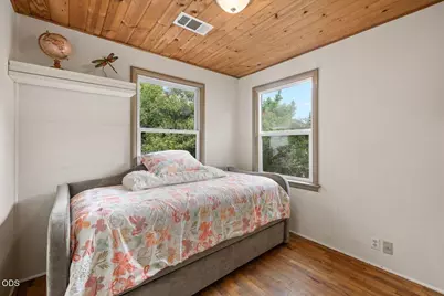 363 E Hersey Street, Ashland, OR 97520 - Photo 11