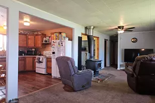22022 Hwy 140 E, Dairy, OR 97625 - Photo 9