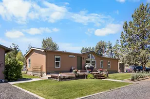 4970 NW 62nd St, Redmond, OR 97756 - Photo 1