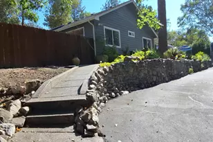 1275 4th Ave, Gold Hill, OR 97525 - Photo 57