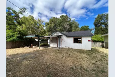 1024 NW Hawthorne Avenue, Grants Pass, OR 97526 - Photo 15