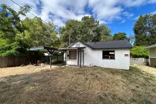 1024 NW Hawthorne Ave, Grants Pass, OR 97526 - Photo 15