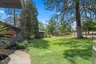 555 Grouse Creek Rd, Grants Pass, OR 97526 - Photo 41