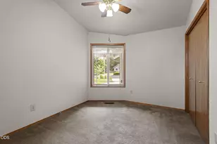 1105 SE Palmwood Ct, Bend, OR 97702 - Photo 19