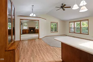 1105 SE Palmwood Ct, Bend, OR 97702 - Photo 7