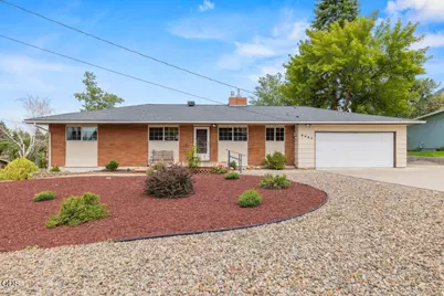 6321 Juniper Way, Klamath Falls, OR 97603 - Photo 1