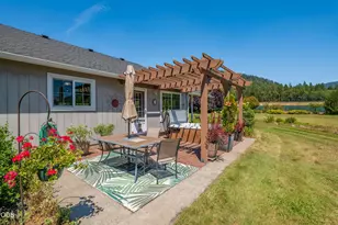 3959 Jumpoff Joe Creek Rd, Grants Pass, OR 97526 - Photo 27
