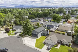 2834 SW 27th Ct, Redmond, OR 97756 - Photo 33