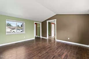 2834 SW 27th Ct, Redmond, OR 97756 - Photo 9