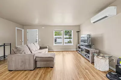 1003 SE Grandview Avenue, Grants Pass, OR 97527 - Photo 35