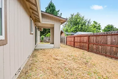 1003 SE Grandview Avenue, Grants Pass, OR 97527 - Photo 43