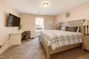 1003 SE Grandview Ave, Grants Pass, OR 97527 - Photo 19