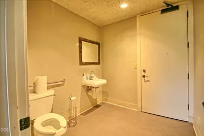 1025 Court Street, Medford, OR 97501 - Photo 59