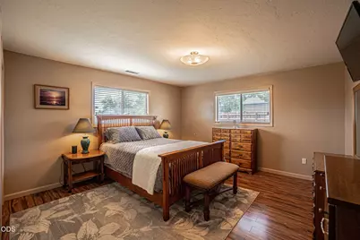 6181 Thistle Lane, Central Point, OR 97502 - Photo 11