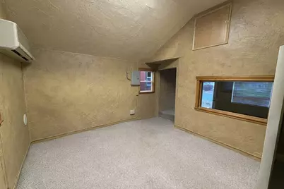 1427 SW Highland Avenue, Redmond, OR 97756 - Photo 17