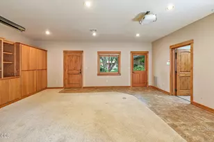 550 Crowson Rd, Ashland, OR 97520 - Photo 69