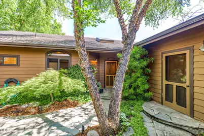 550 Crowson Road, Ashland, OR 97520 - Photo 43